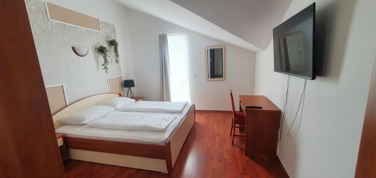 Aparthotel Zaton Zaton  Habitación foto